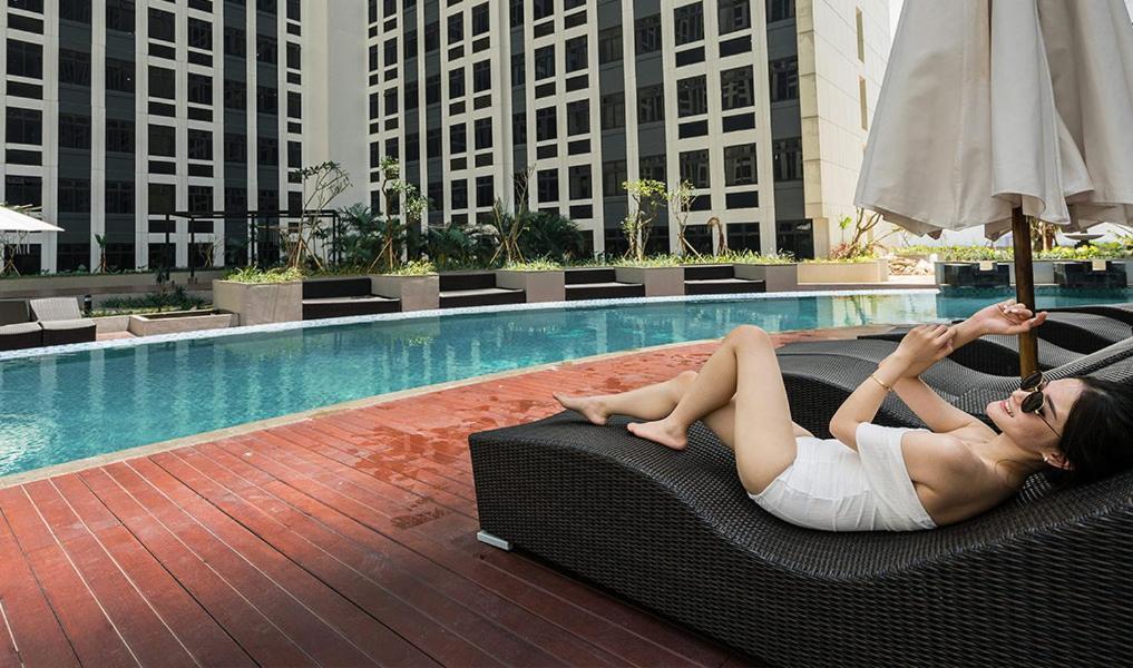 Louis Kienne Cikarang Hotel & Service Apartment Бекасі Екстер'єр фото