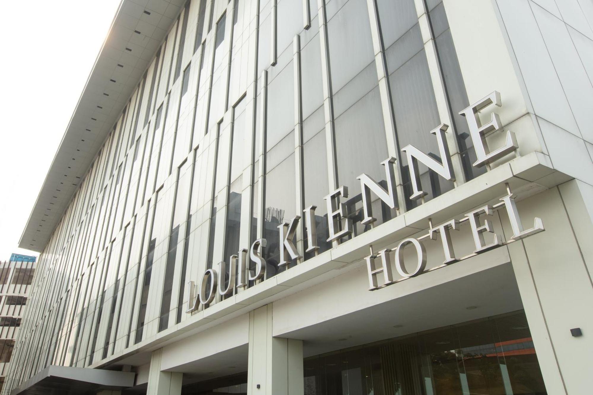Louis Kienne Cikarang Hotel & Service Apartment Бекасі Екстер'єр фото